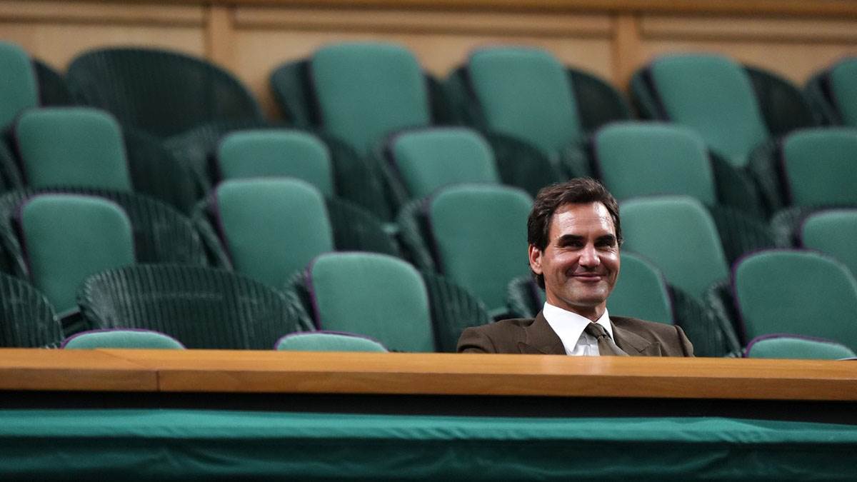  Britanci hvale Federera jer je sjedio sam u kraljevskoj loži 