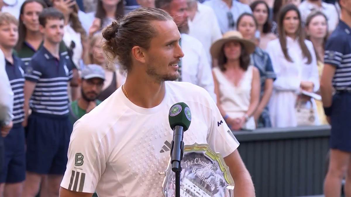  Zverev poslije poraza u finalu Vimbldona od Sinera  