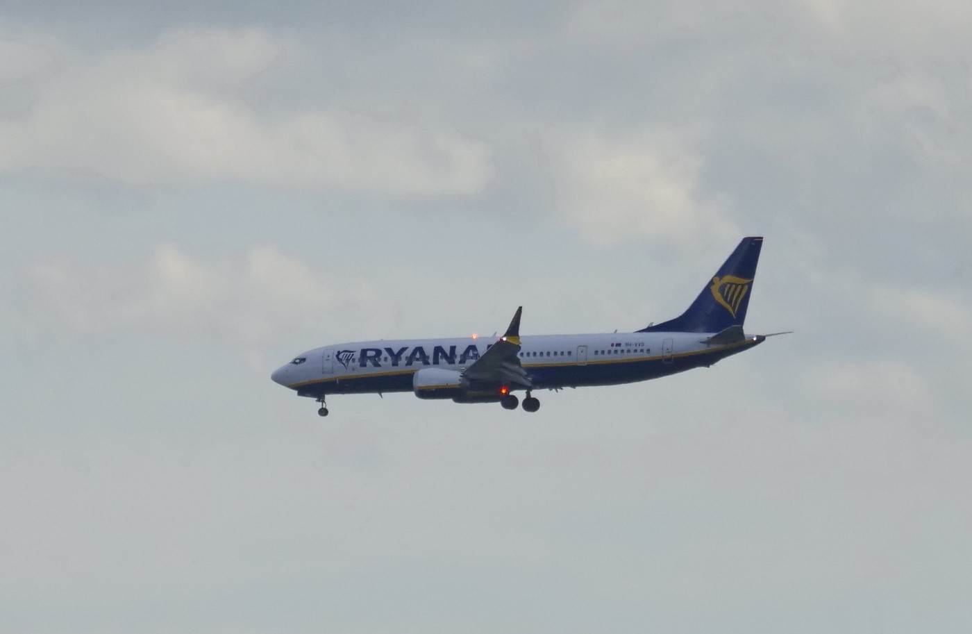  Putnici se pobunili u avionu Rajanera 