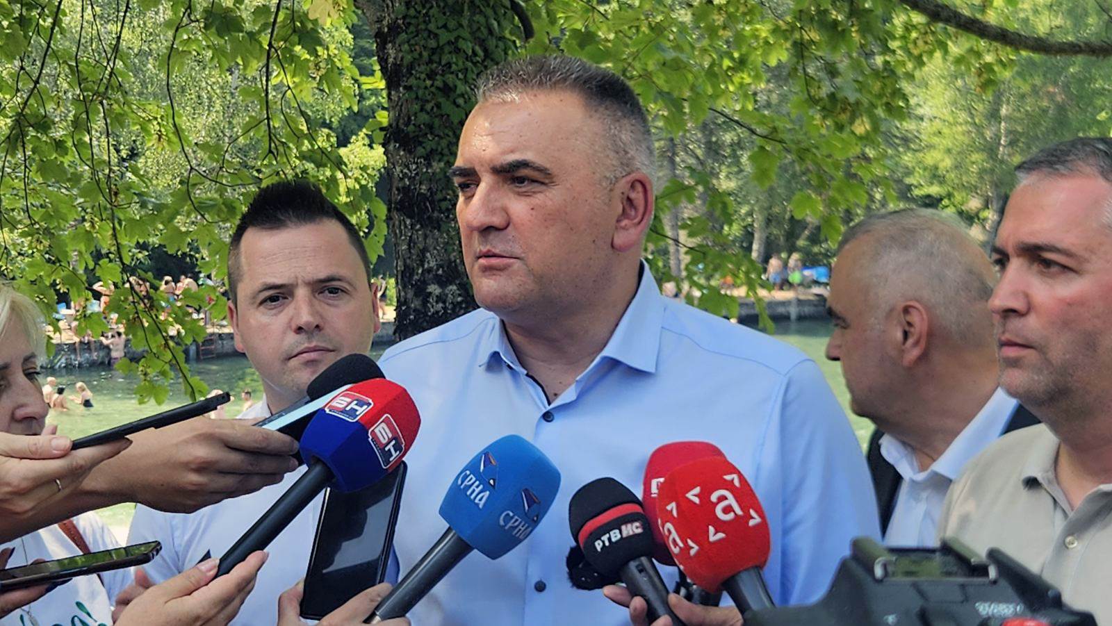  Izgradnja puta Tjentište-Foča 