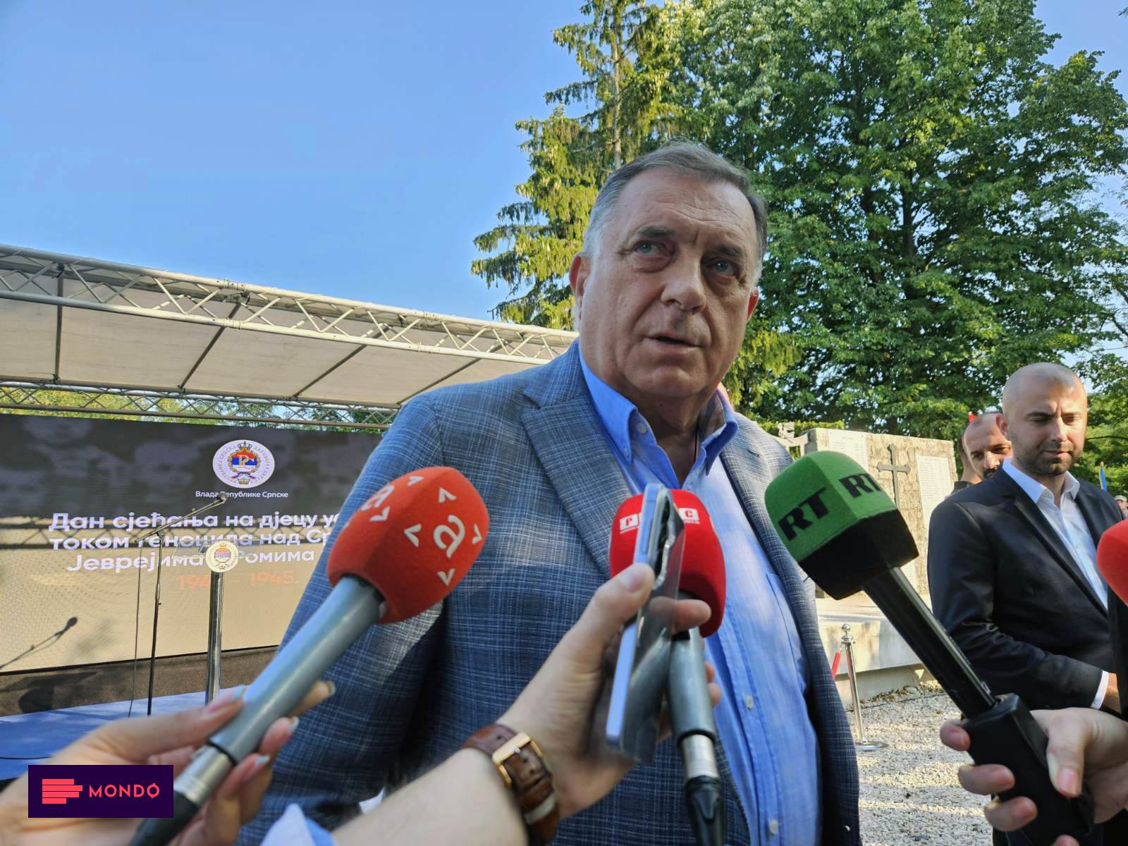 Serbia PM Đuro Macut Blocked From Flying Over Bosnia and Herzegovina