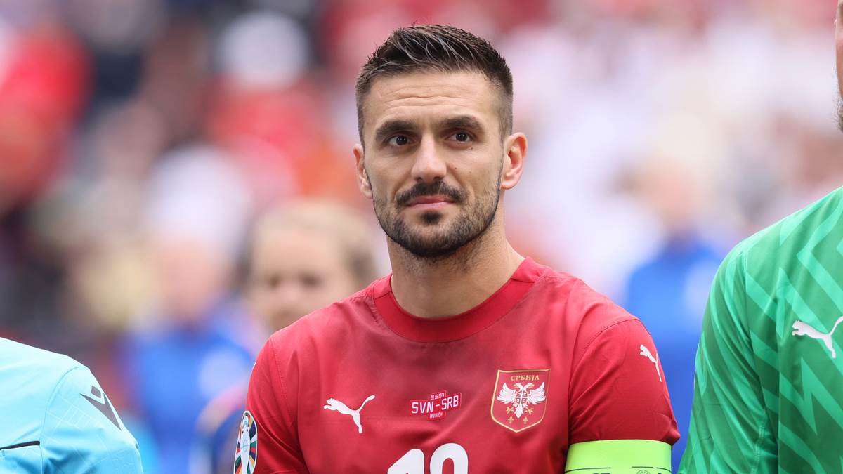  Dušan Tadić ne ide u Nec zbog problema kluba sa finansijama 
