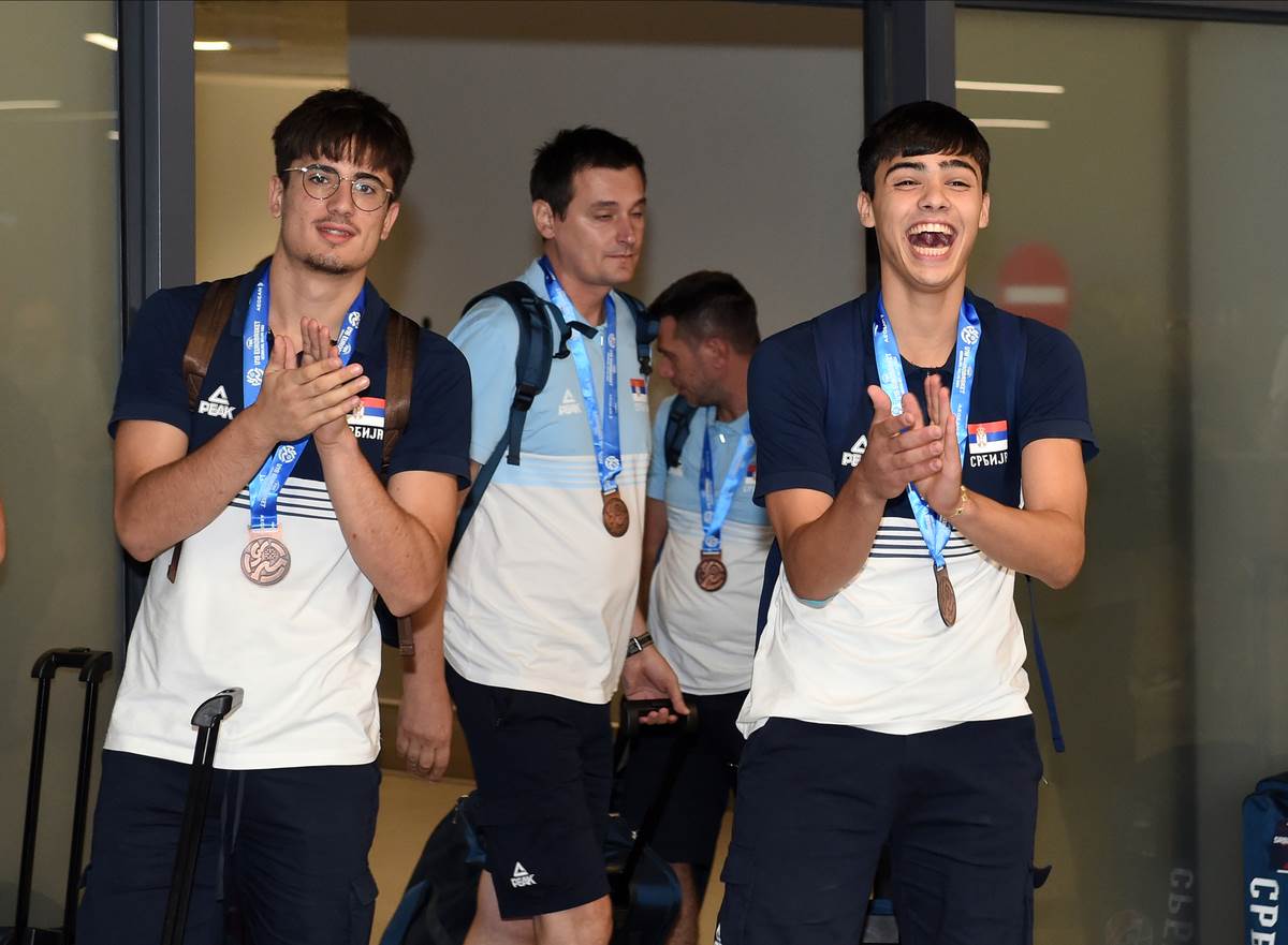 Ko igra za Srbiju na Eurobasketu U-18 