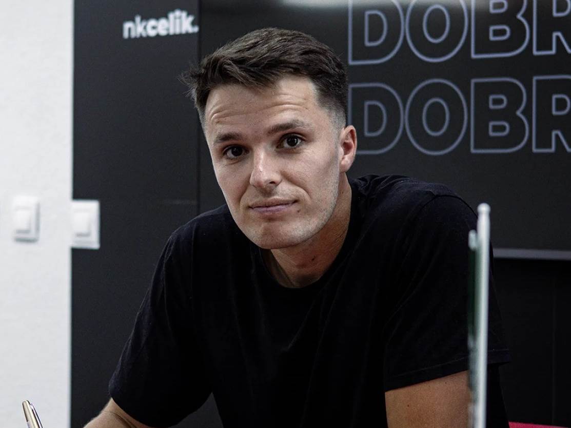  Oliver Šarkić novi igrač Čelika  