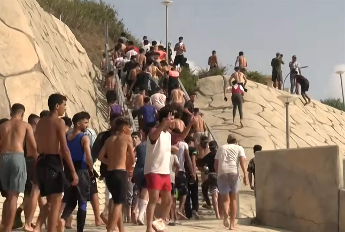  Barselona otkazuje prijateljski meč u Maroku zbog migrantske krize? 
