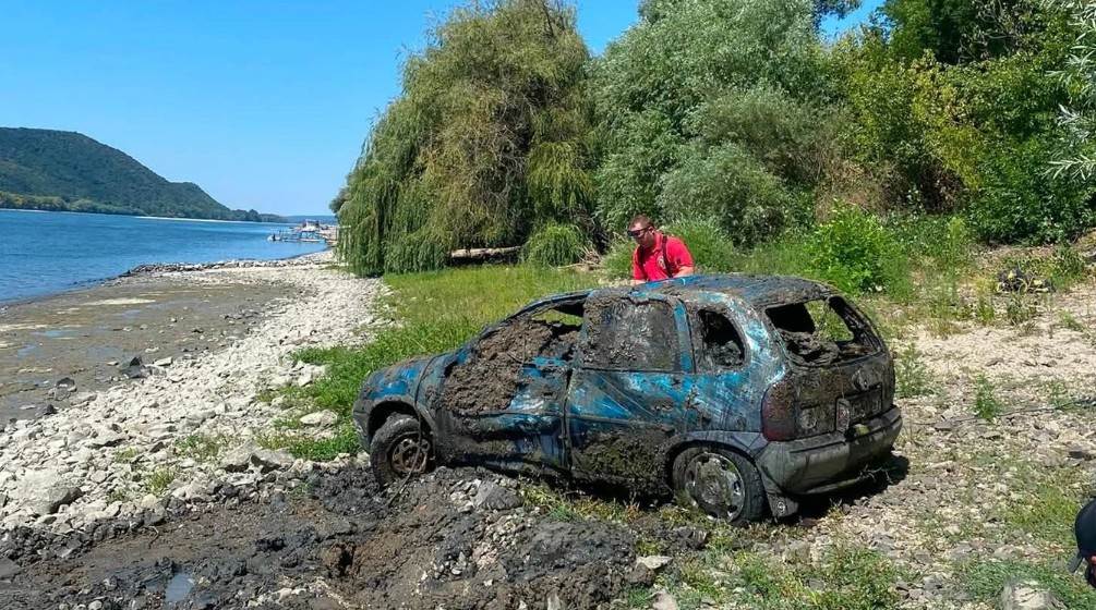  Zbog niskog vodostaja Dunava pronađen automobil 
