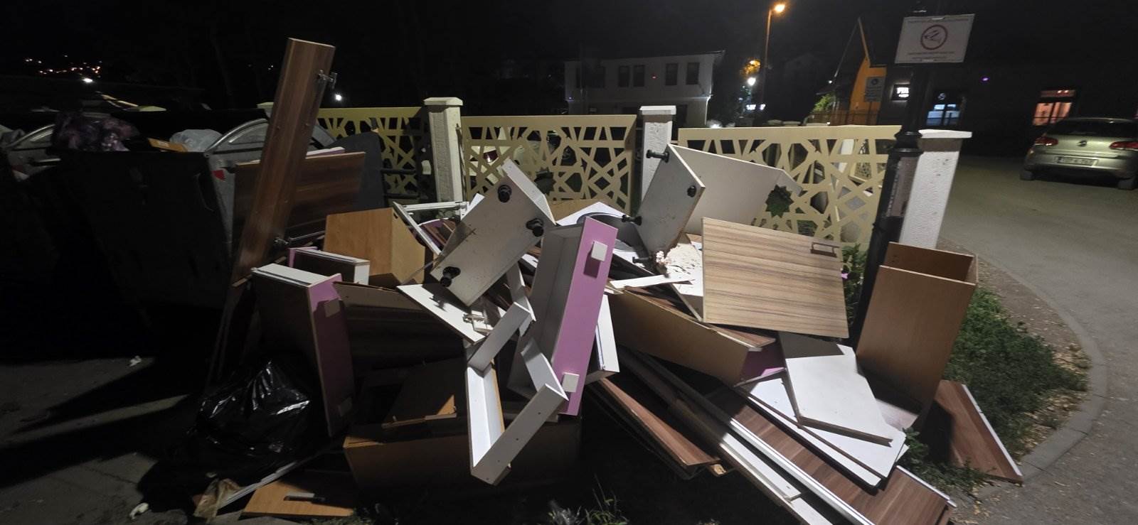  Kod Abacije nepropisno odložen kabasti otpad 