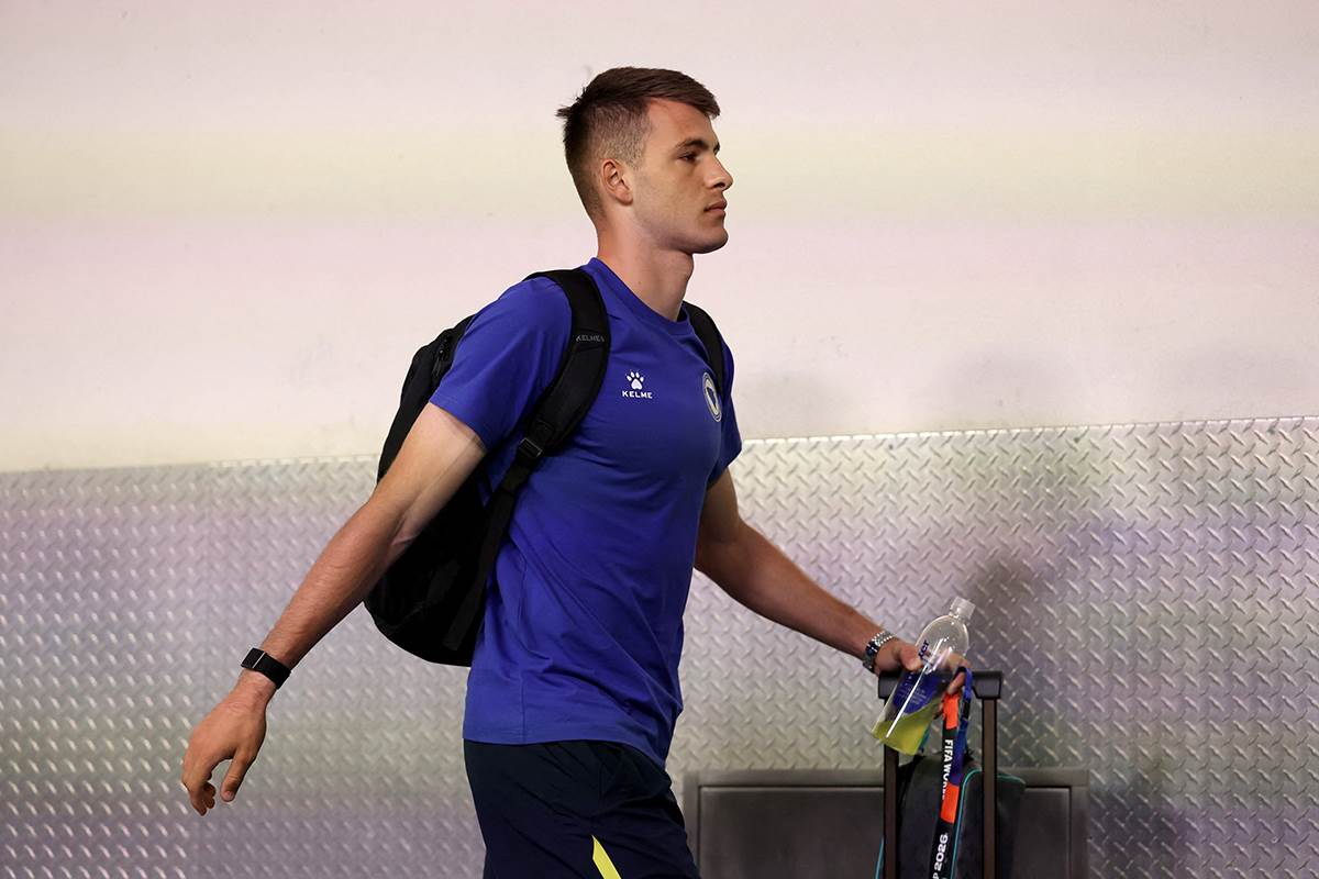  Samed Baždar blizu prelaska u Sint Trojden, tvrdi AS 