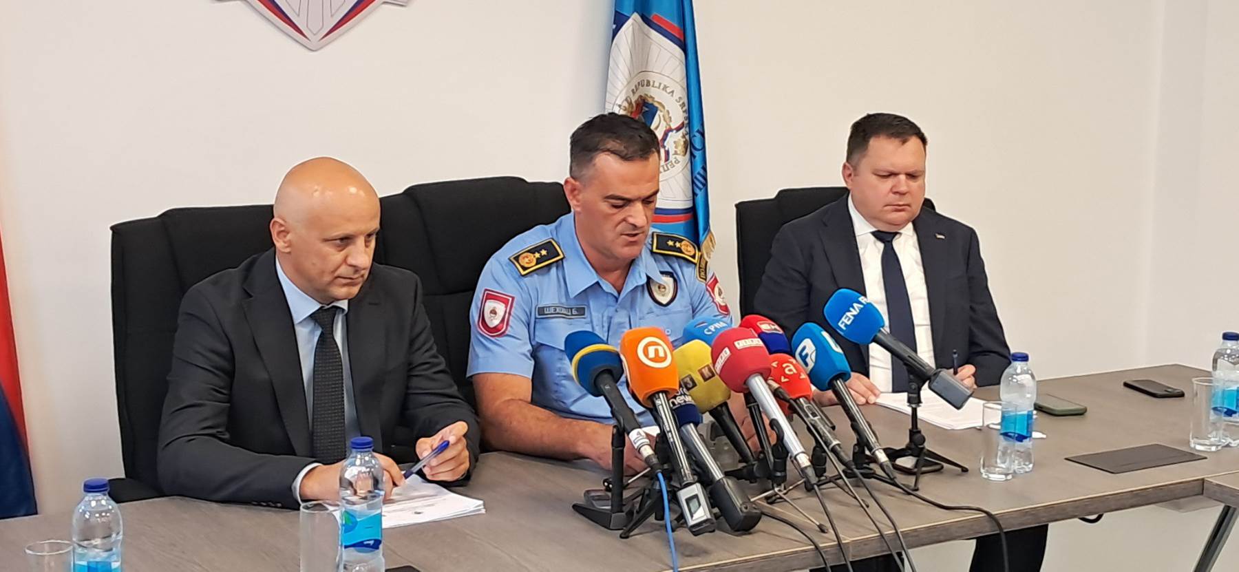   MUP RS formira tim za sukob Eleza i Ždrala 