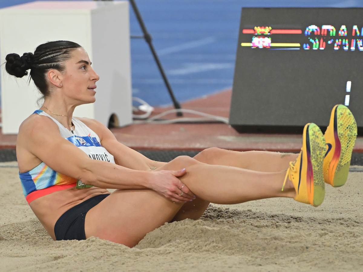  Ivana Španović 