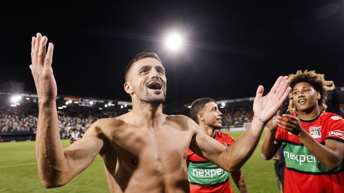  Liga sampiona dusan tadic I nek izbacili olimpijakos 