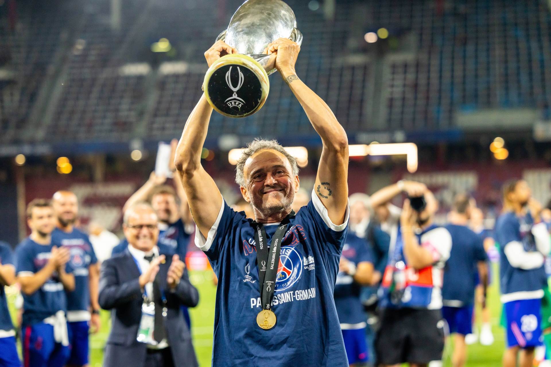  Luis Enrike poslao poruku konkurenciji 