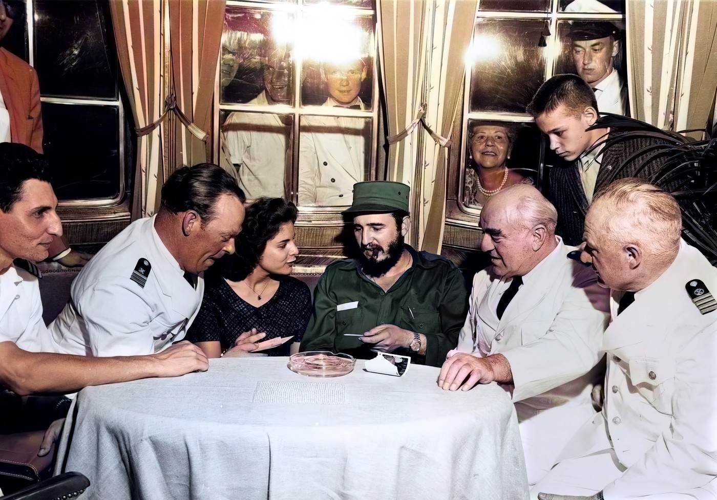  Burni privatni život Fidela Kastra: Dva braka, devetoro djece i špijunka koja ga je trebala ubiti 