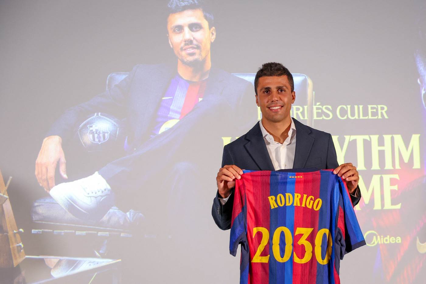  Rodri presao u barselonu promocija na stadionu 