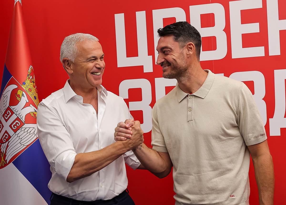  Ko odlazi iz Crvene zvezde a ko dolazi  