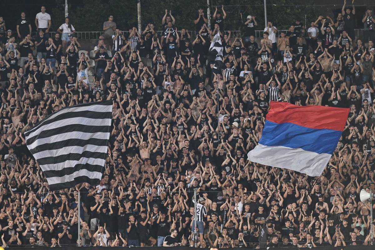  Grobari ne prihvataju ostavke u FK Partizan 