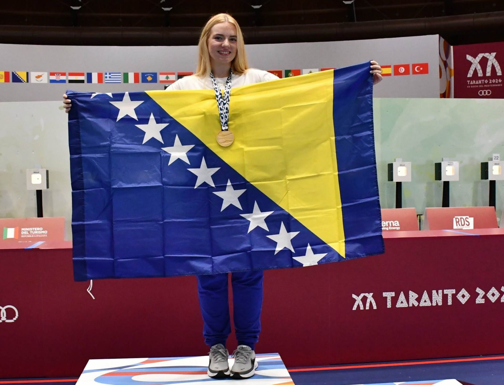  Zakira Pušina 