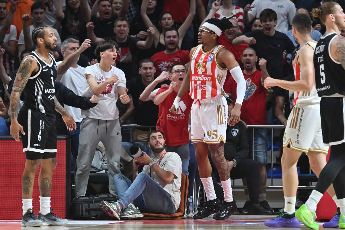  Karlik Džouns odigrao sjajan meč za reprezentaciju 