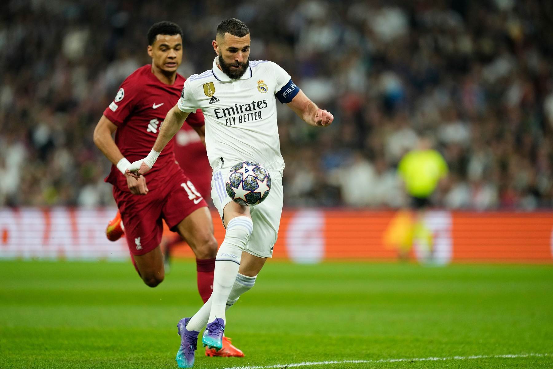  Da li Karim Benzema prelazi u Bajer  