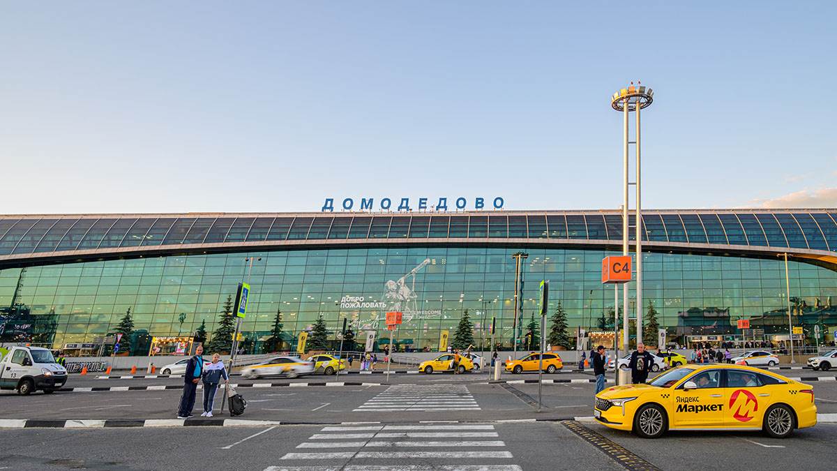  Ograničeni letovi na moskovskim aerodromima 