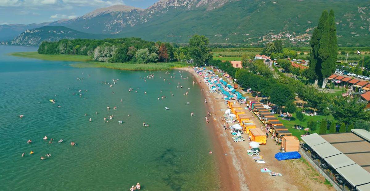  Stariji sve više žele da ljetuju u septembru u Ohridu 