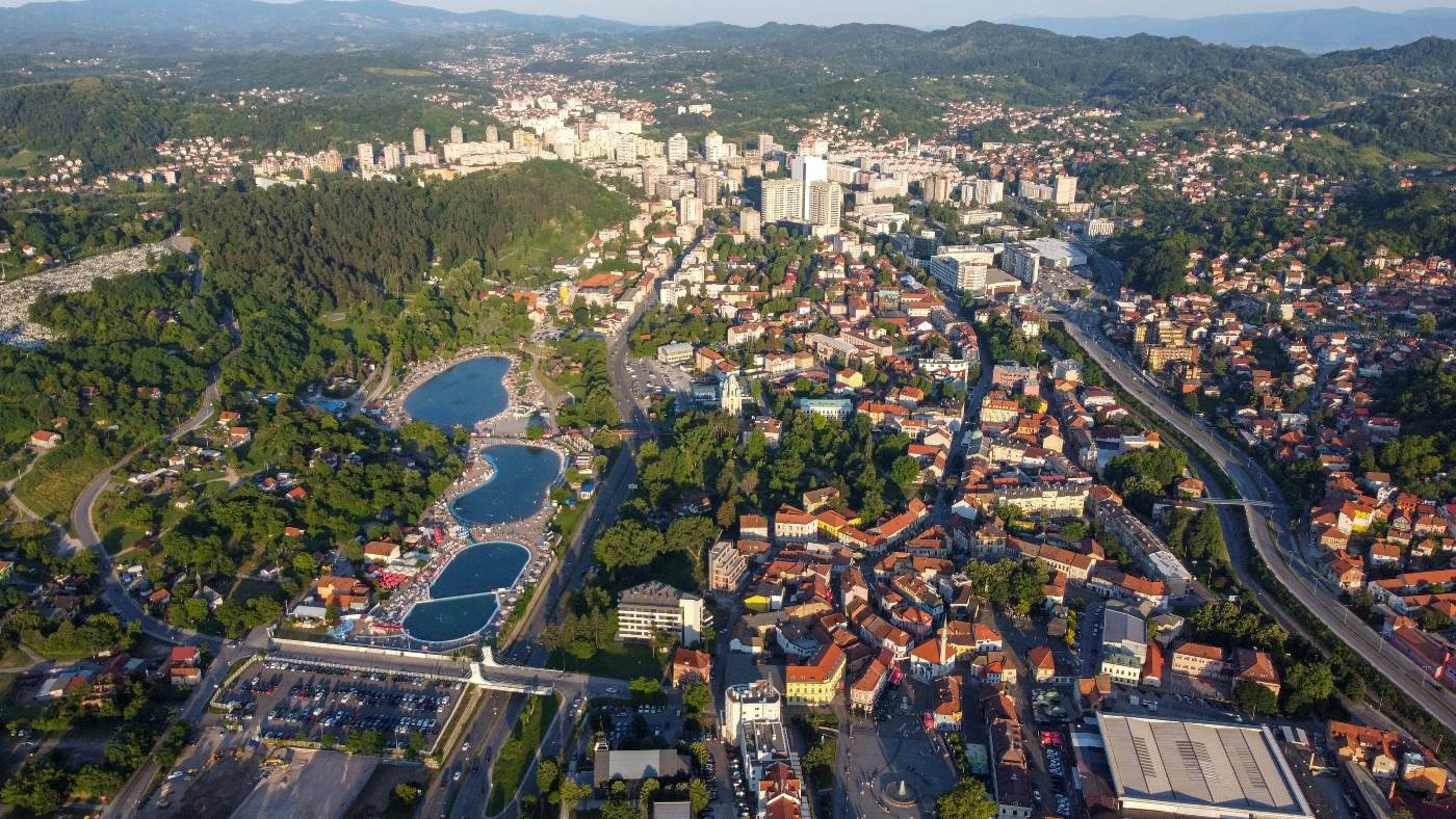  Tuzla 