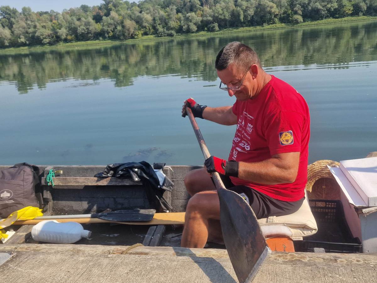  Dragoslav Šinik vesla Savom za novi kombi djeci sa smetnjama u razvoju  