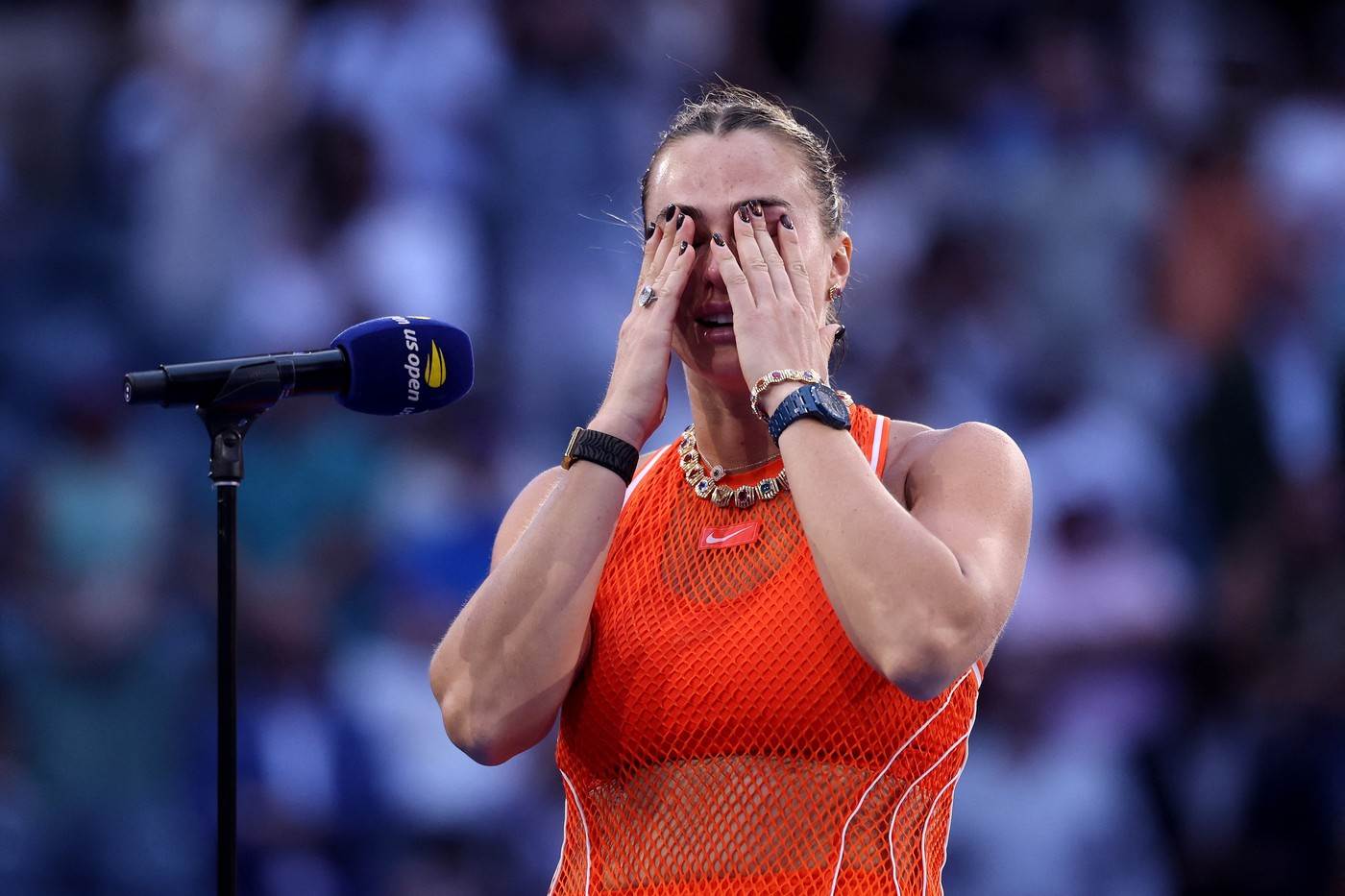  arina sabalenka plakala pred kamerama 