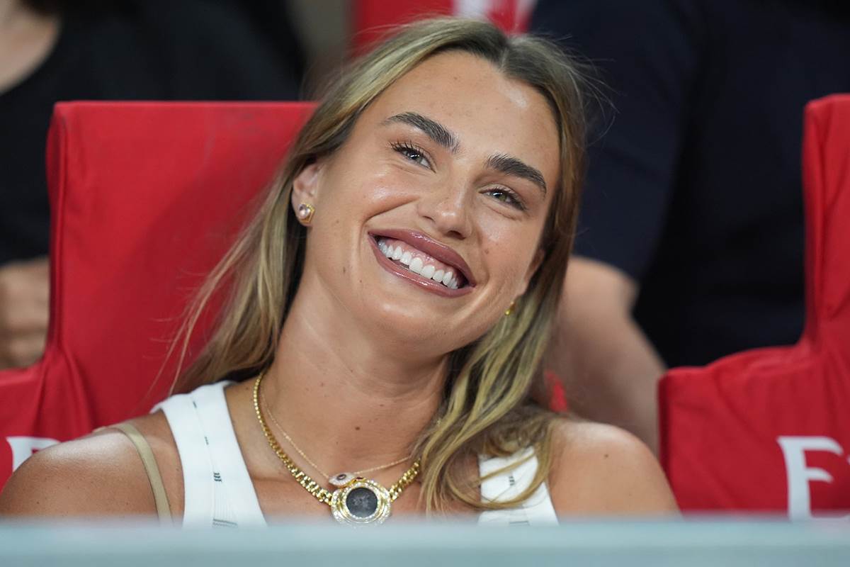  Arina Sabalenka gleda Milan i Leće 