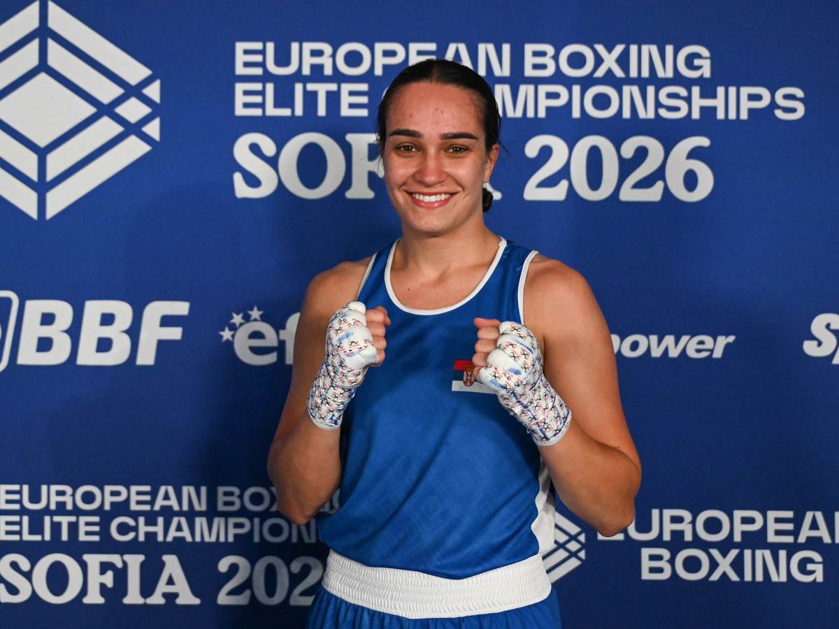  Sara Ćirković 