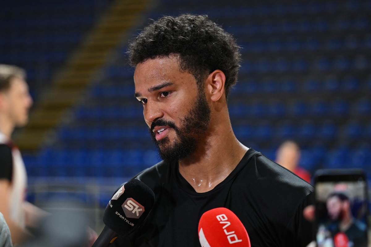 Nik Vejler-Bab debituje za Crvenu zvezdu: "Konačno da Delije navijaju za mene, a ne protiv" 