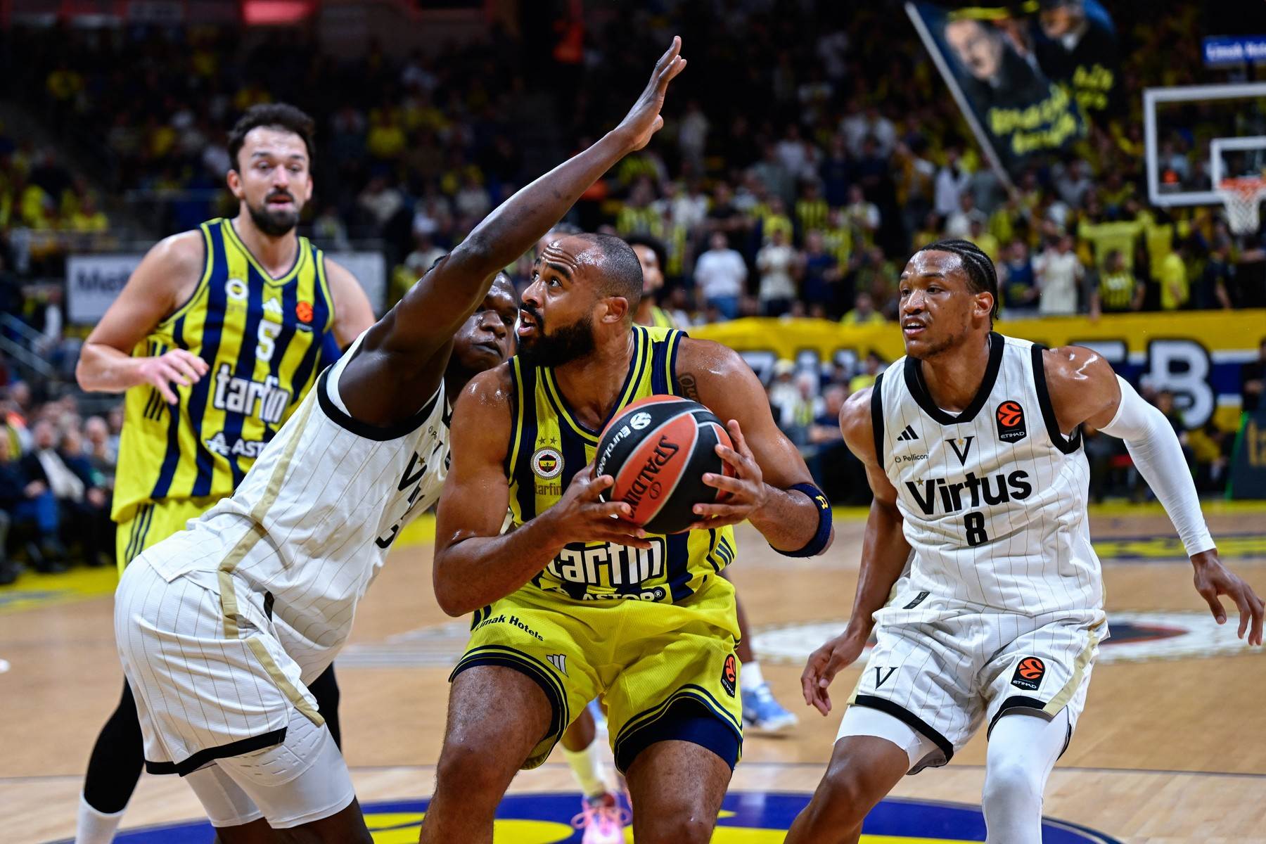  Fenerbahče pobijedio Virtus 