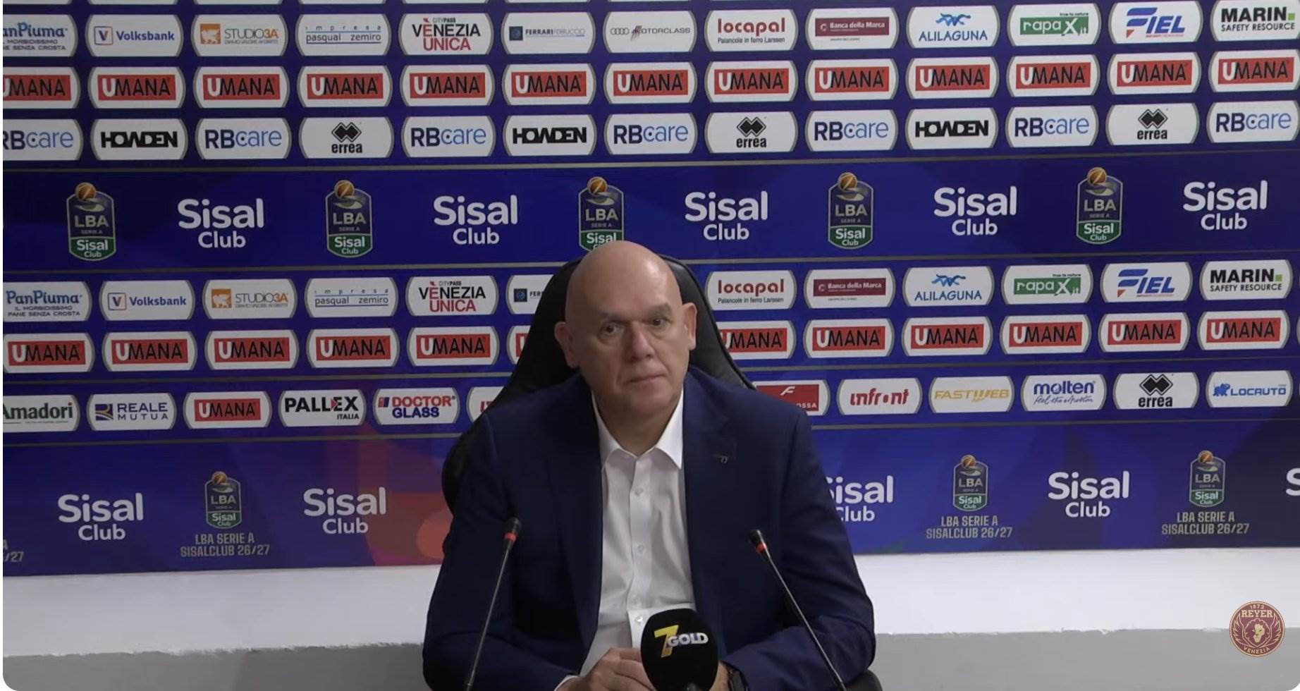  Vlasnik kluba tražio od Nevena Spahije da uzme tajmaut 