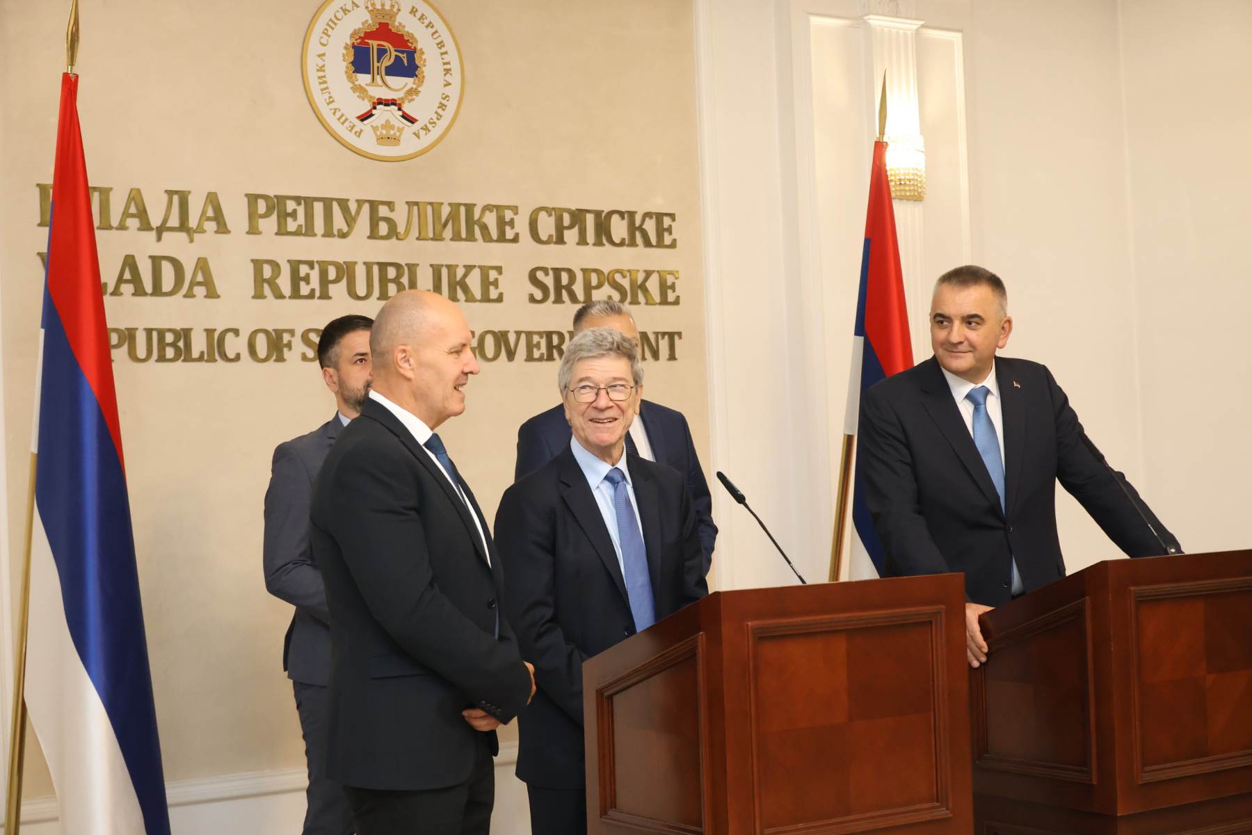  džefri saks 