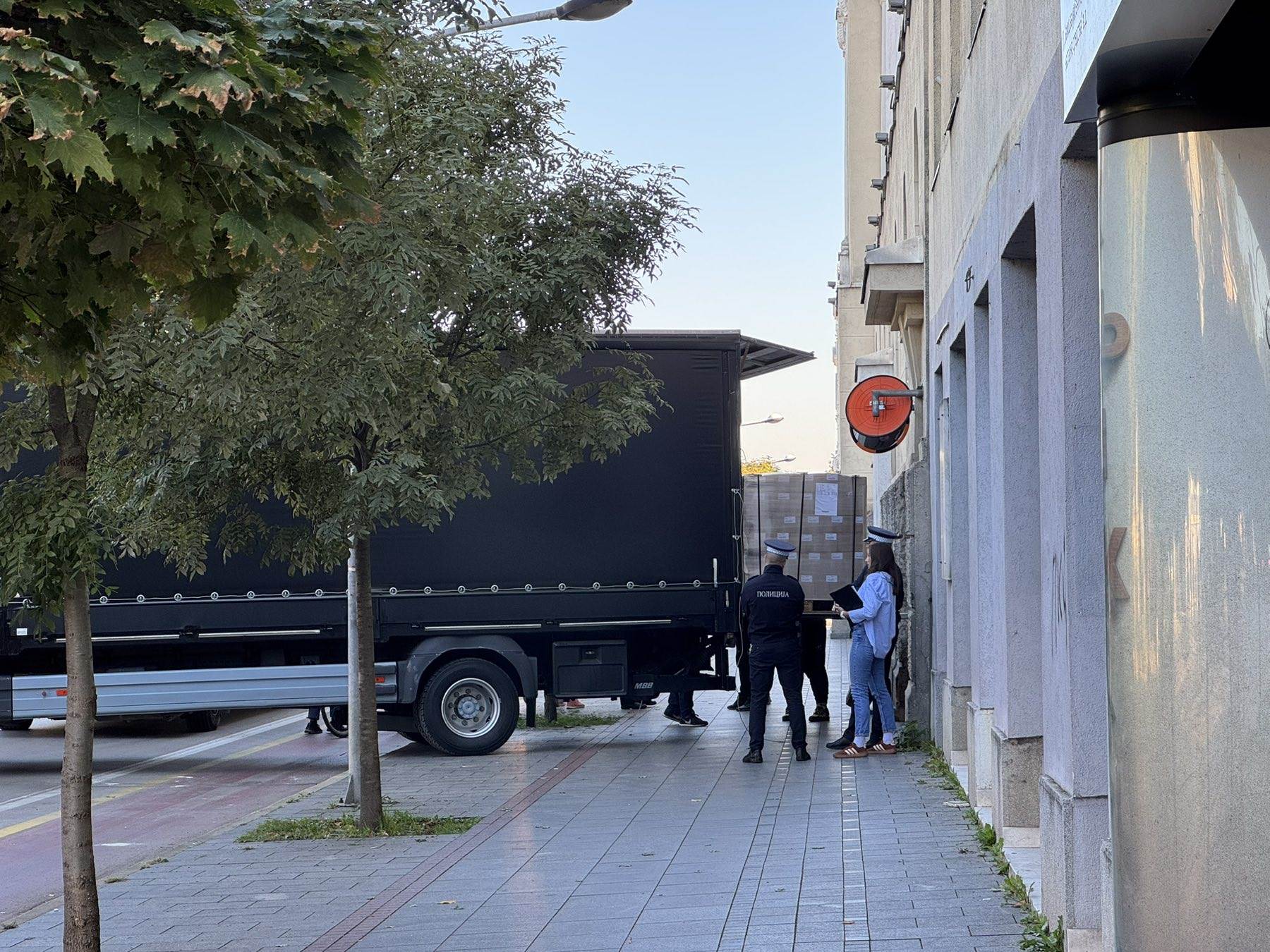  U Banjaluku dopremljen materijal za opšte izbore 