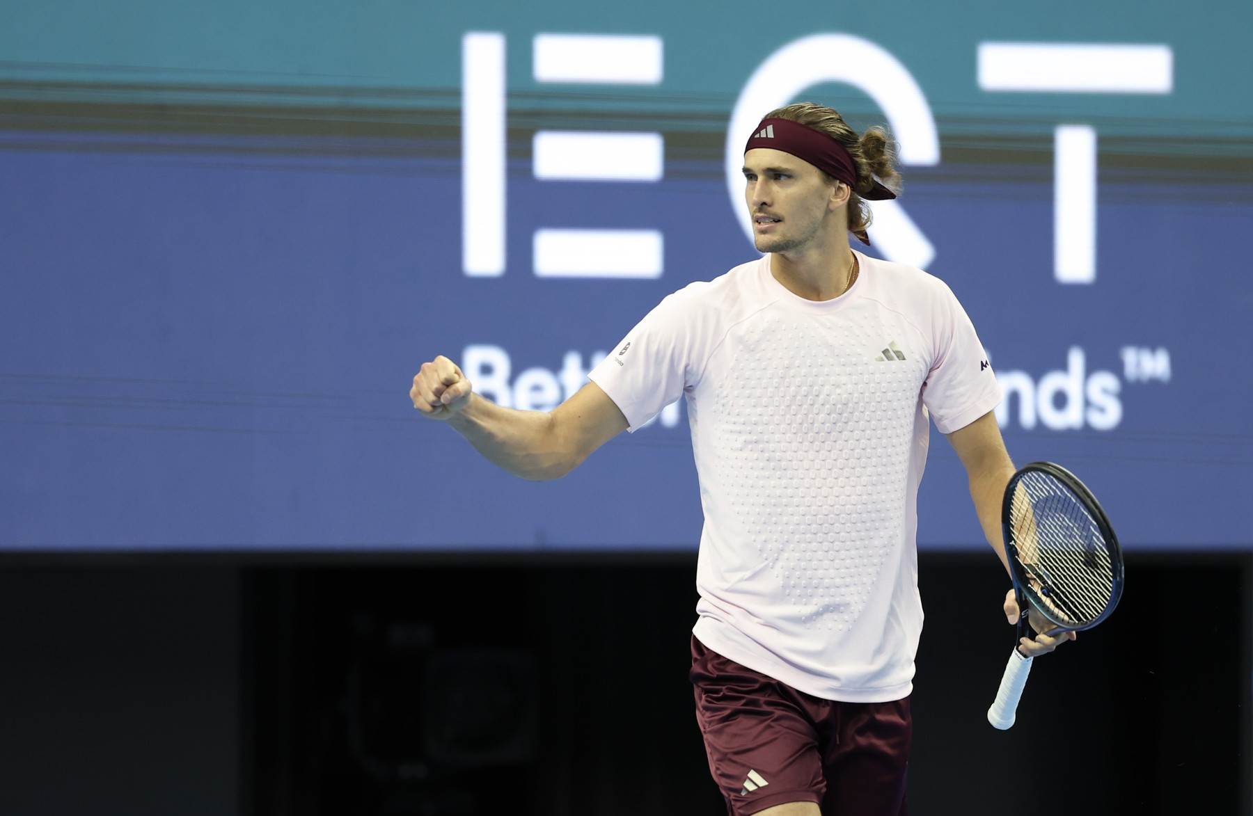  Zverev u četvrtfinalu Pekinga igra protiv Đokovića 
