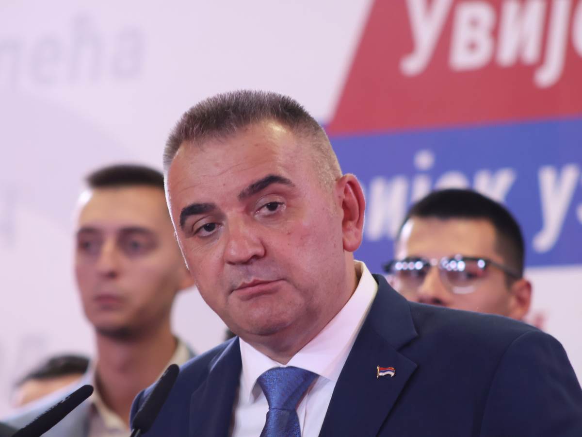  Savo Minić 