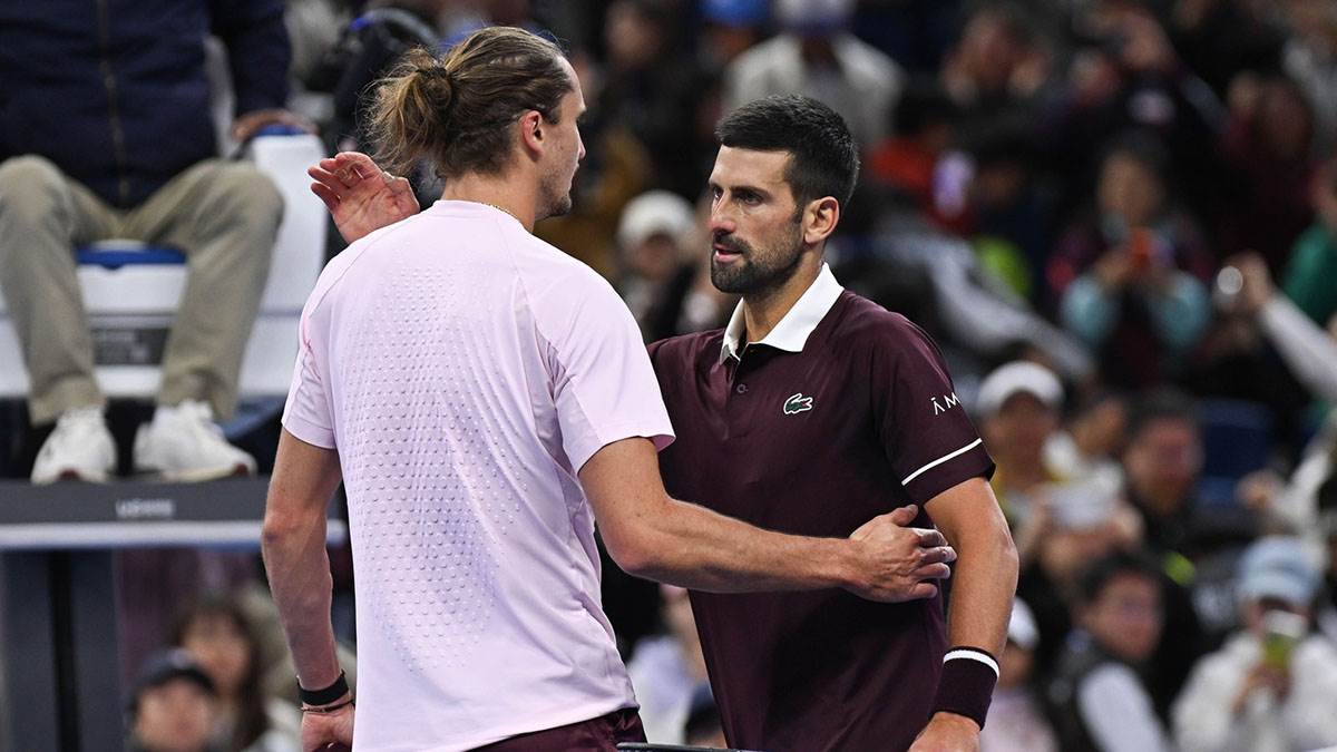  novak djokovic brani sasu zvereva od novinara 