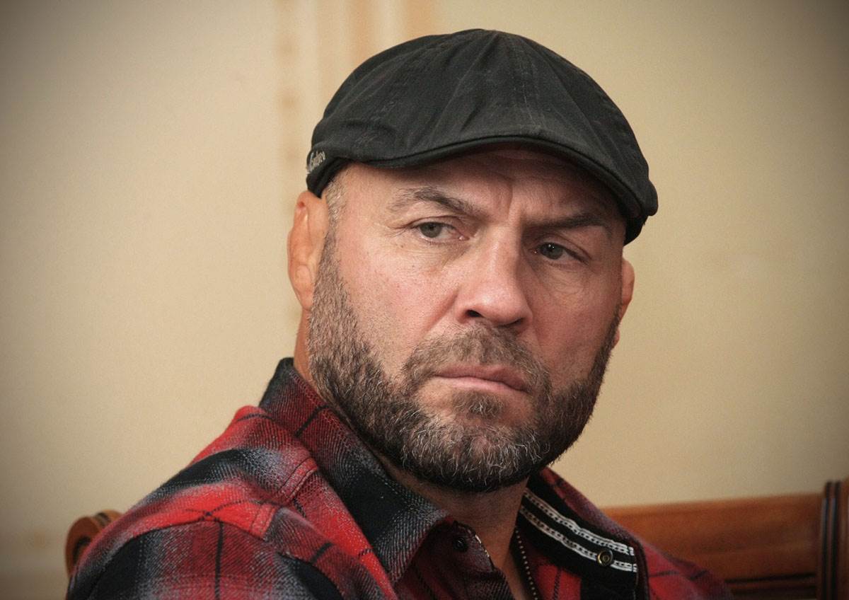  Muškarci plaćaju za "karfiol uši" da bi izgledali opasnije  