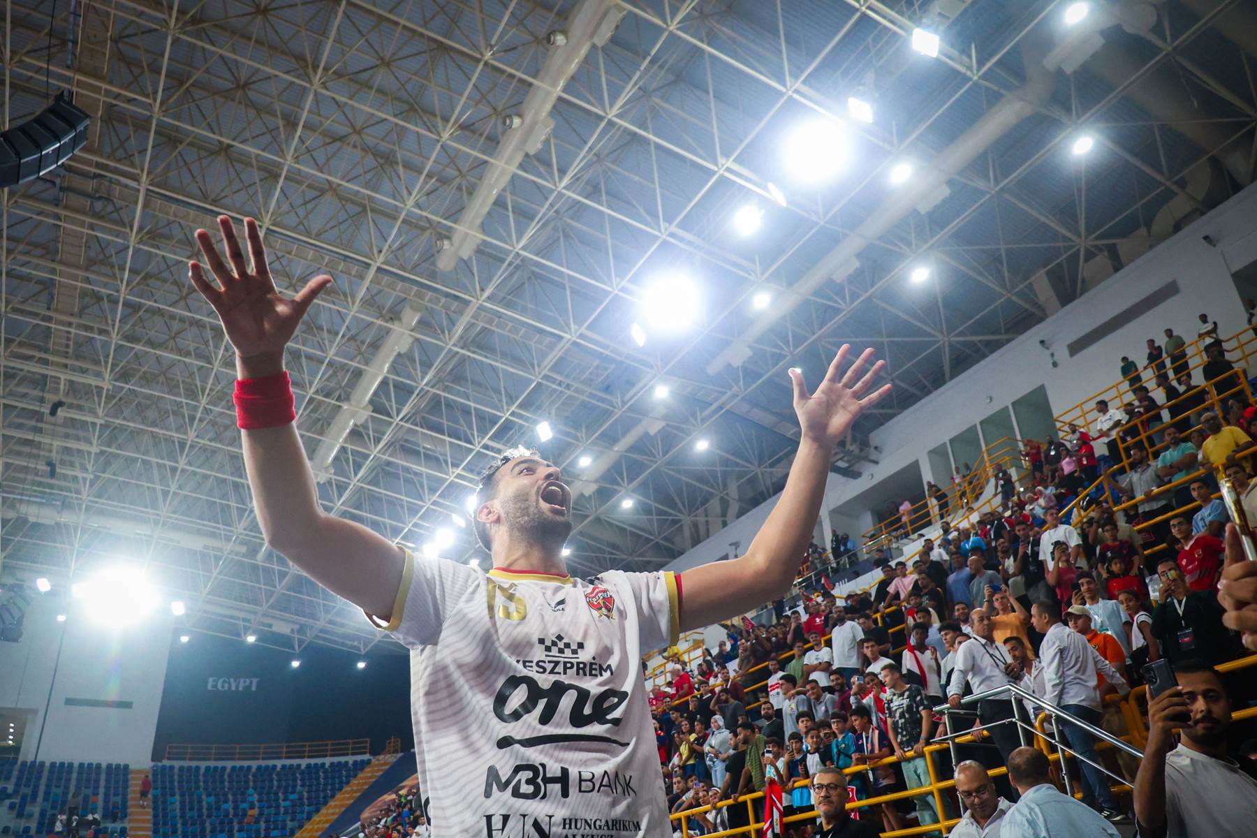  Partizan igra protiv Vesprema 