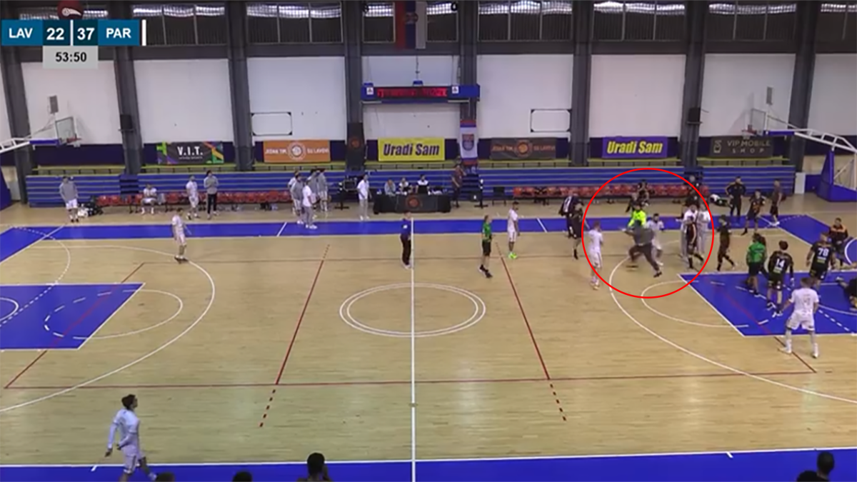  Haos na utakmici RK Partizan 