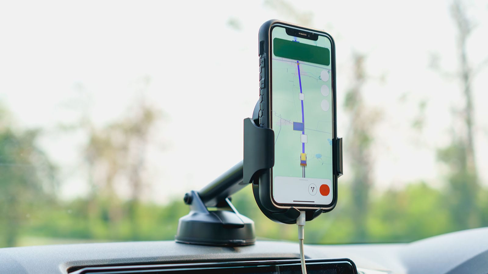  Držač za telefon na šoferšajbni ili instrument tabli nije idealno rješenje za navigaciju 
