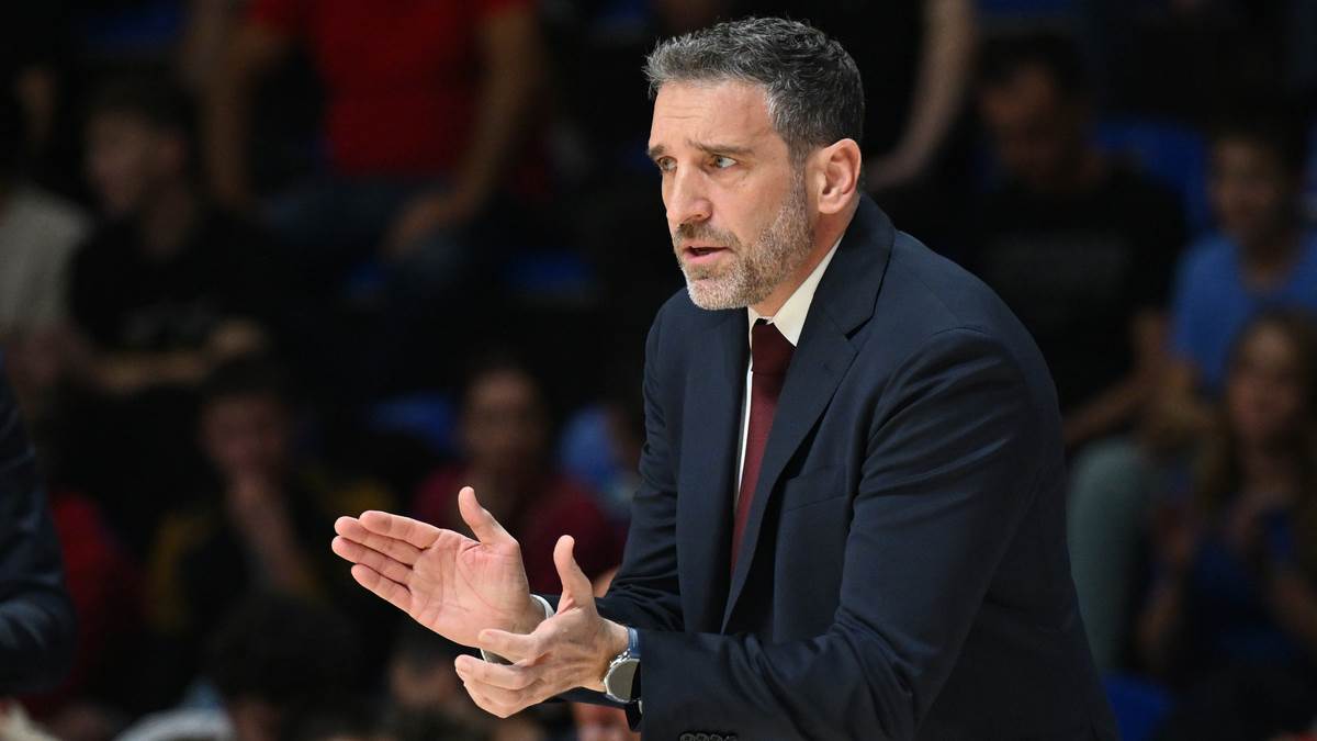  Ibon Navaro poslije Crvena zvezda - Makabi 