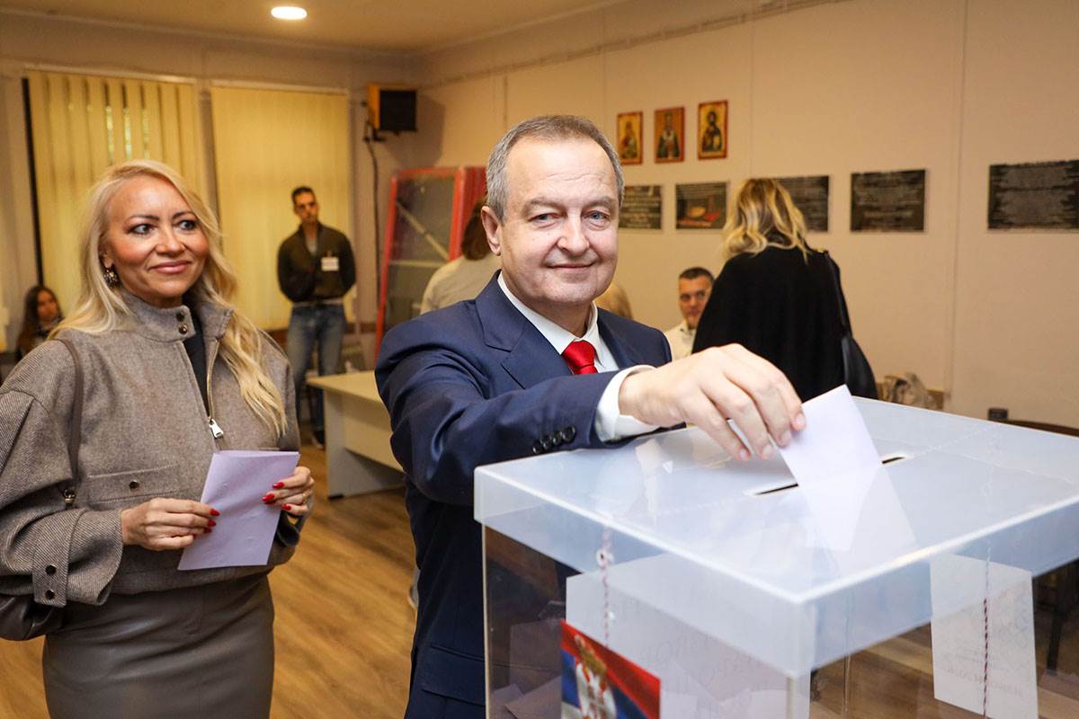  SPS ostao ispod cenzusa: Šta čeka Dačića i socijaliste 