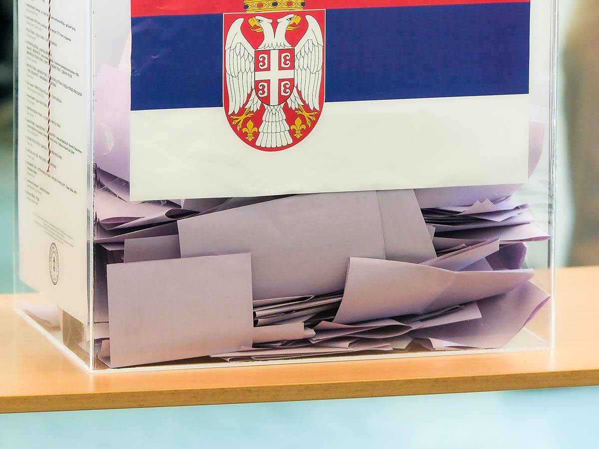  Strani mediji o izborima u Srbiji: Veliki politički preokret 