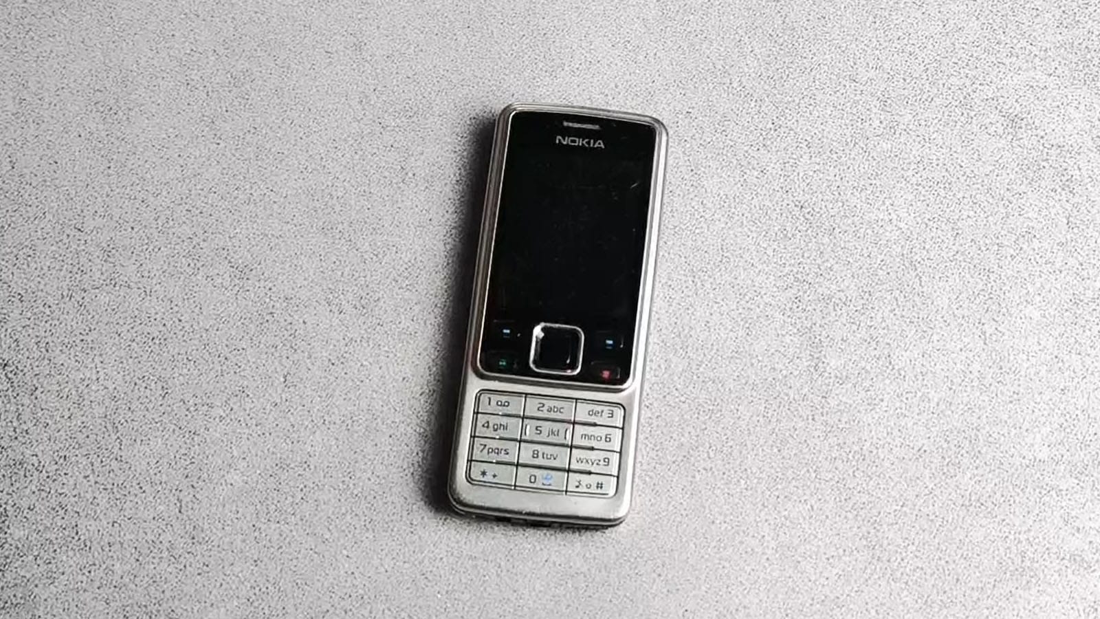   Telefon star skoro 20 godina sada pokreće ChatGPT 