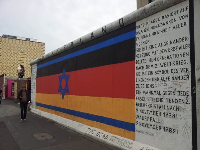  Pad Berlinskog zida: Njemačka i dalje podijeljena, a "niču" i novi zidovi 