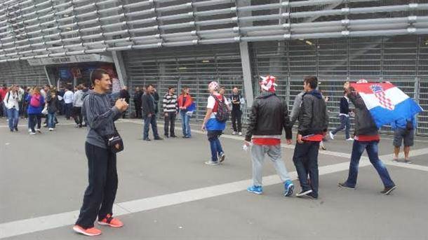  Susret-navijaca-Srbije-i-Hrvatske-na-Eurobasketu 