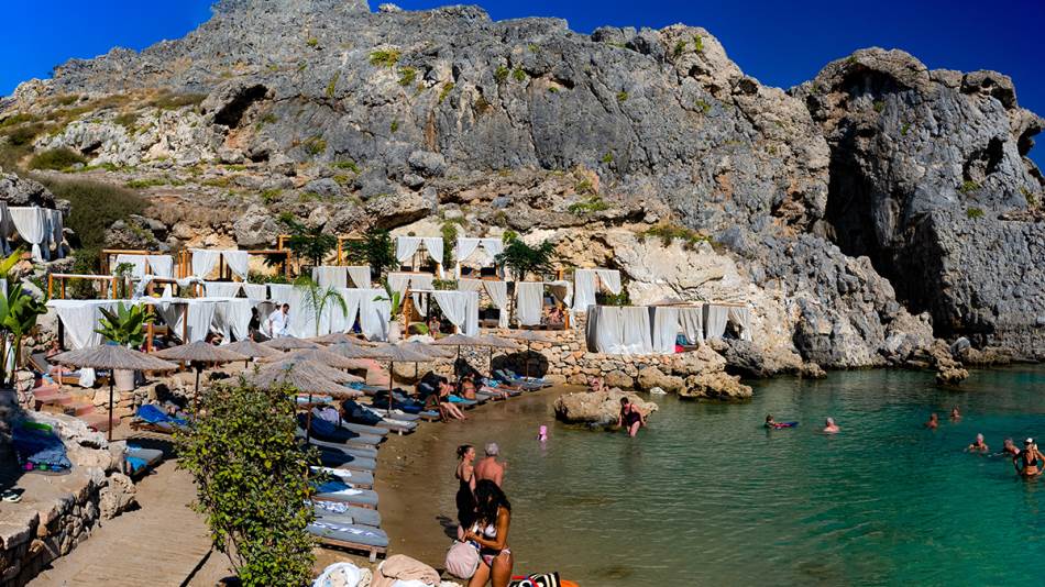 Dva grčka ostrva najbolja za odmor u junu