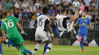  Direktor i trener pustili Šapu, cena je 1.500.000! 